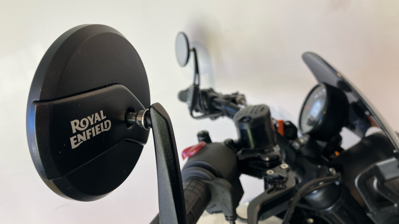 Royal Enfield Hntr 350 Rebel Red (23MY)